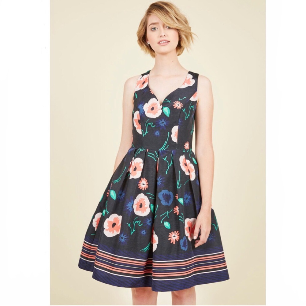 ModCloth | Lovin' the Dream Floral Dress